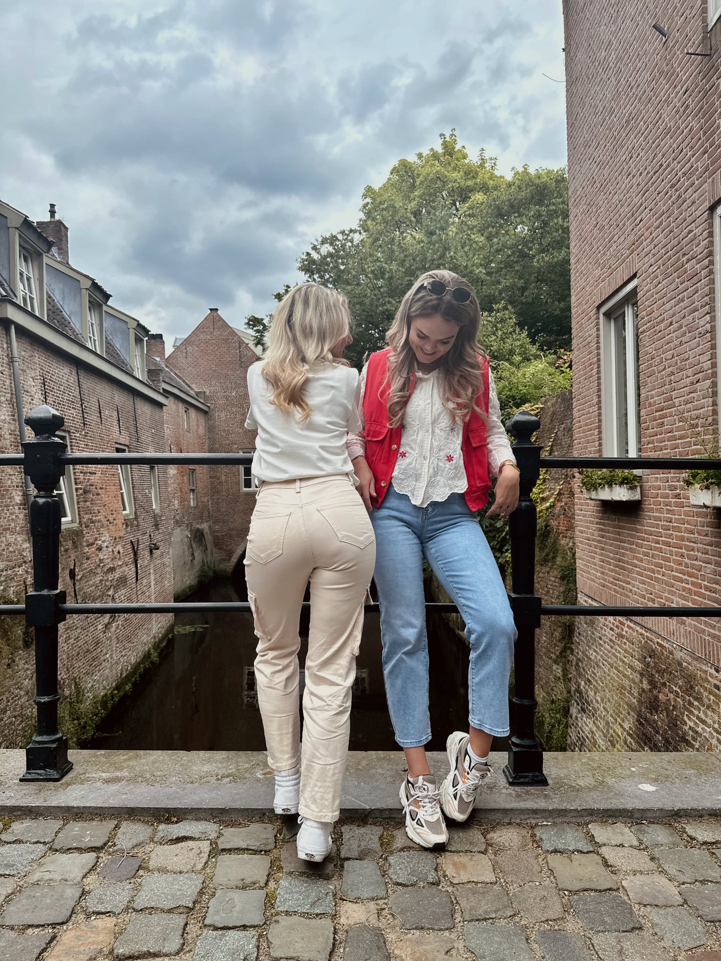 Amore Chic Denim Jeans